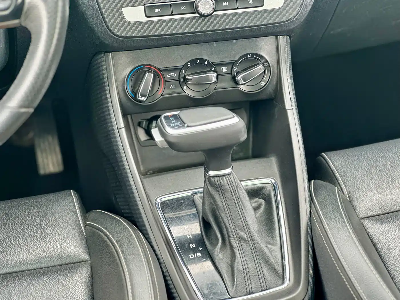 MG ZS 2019 2018 1.5L Automatic Luxury China V