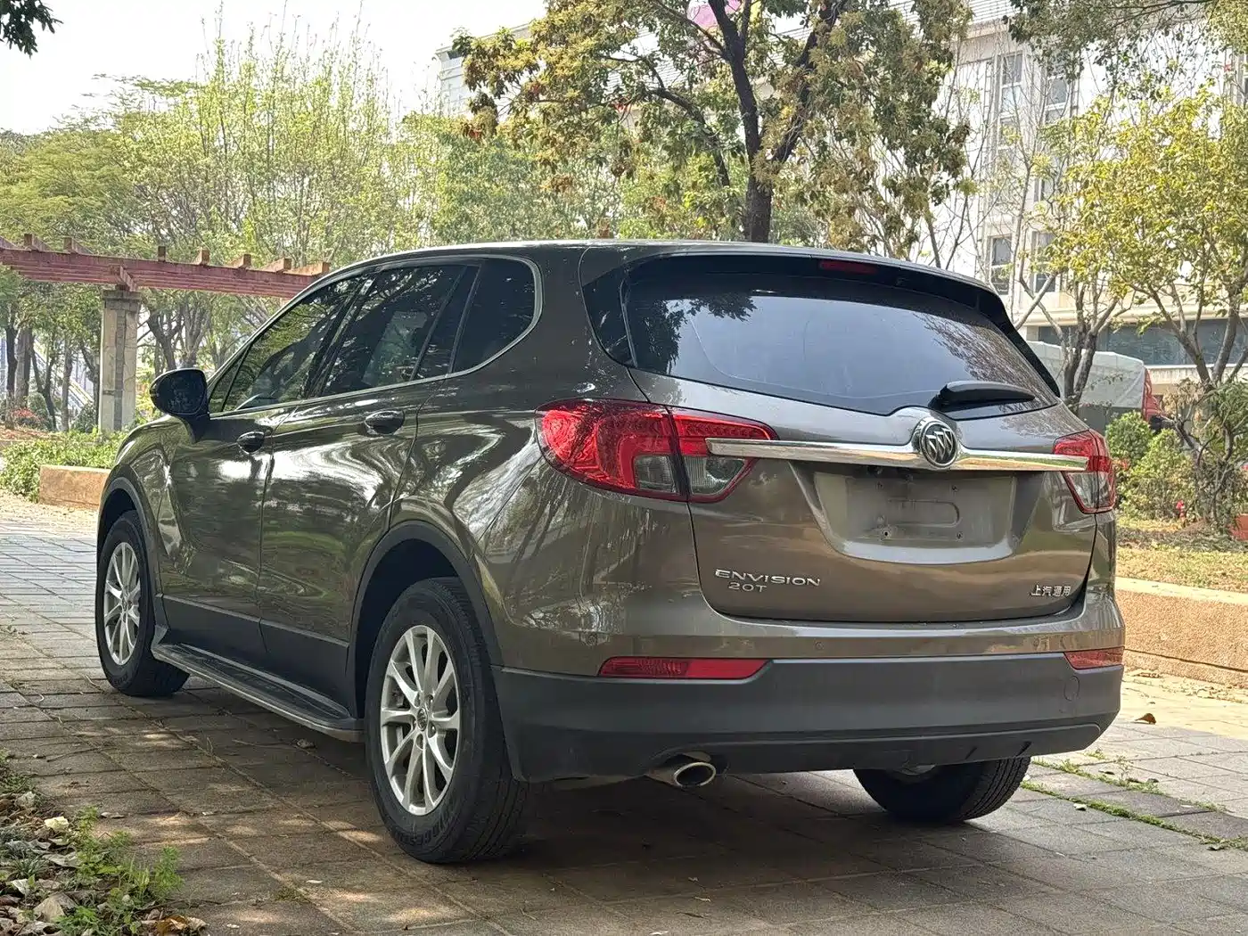 Buick Envision Plus 2017 20T FWD Premium фото 5