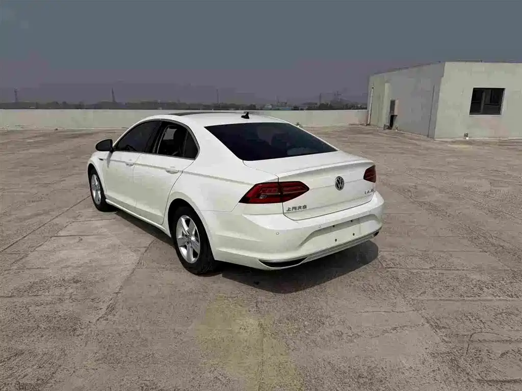 Volkswagen Lamando 2021 230TSI DSG Fashion Edition фото 7