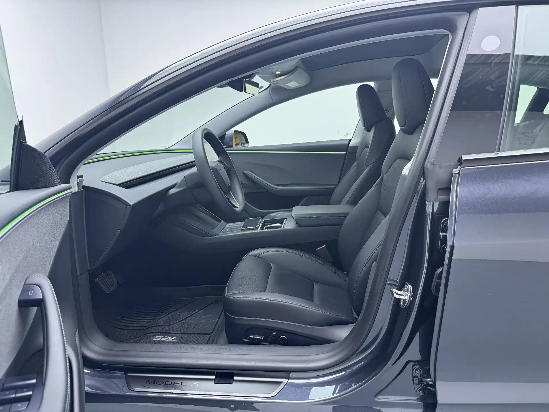 Фото 7 - Tesla Model 3