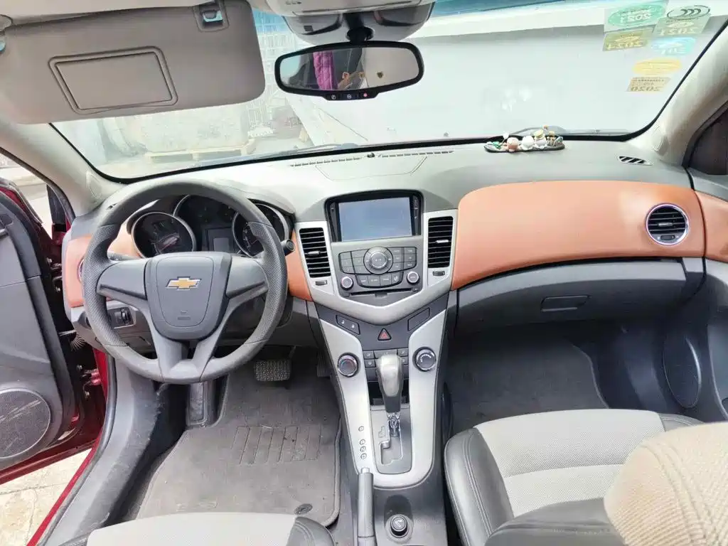 Chevrolet Cruze 2012 2012 1.6L SE AT
