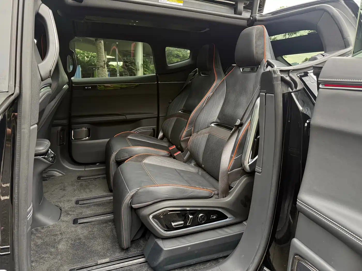 HiPhi X 2023 2022 Pioneer 6-Seater Long Range