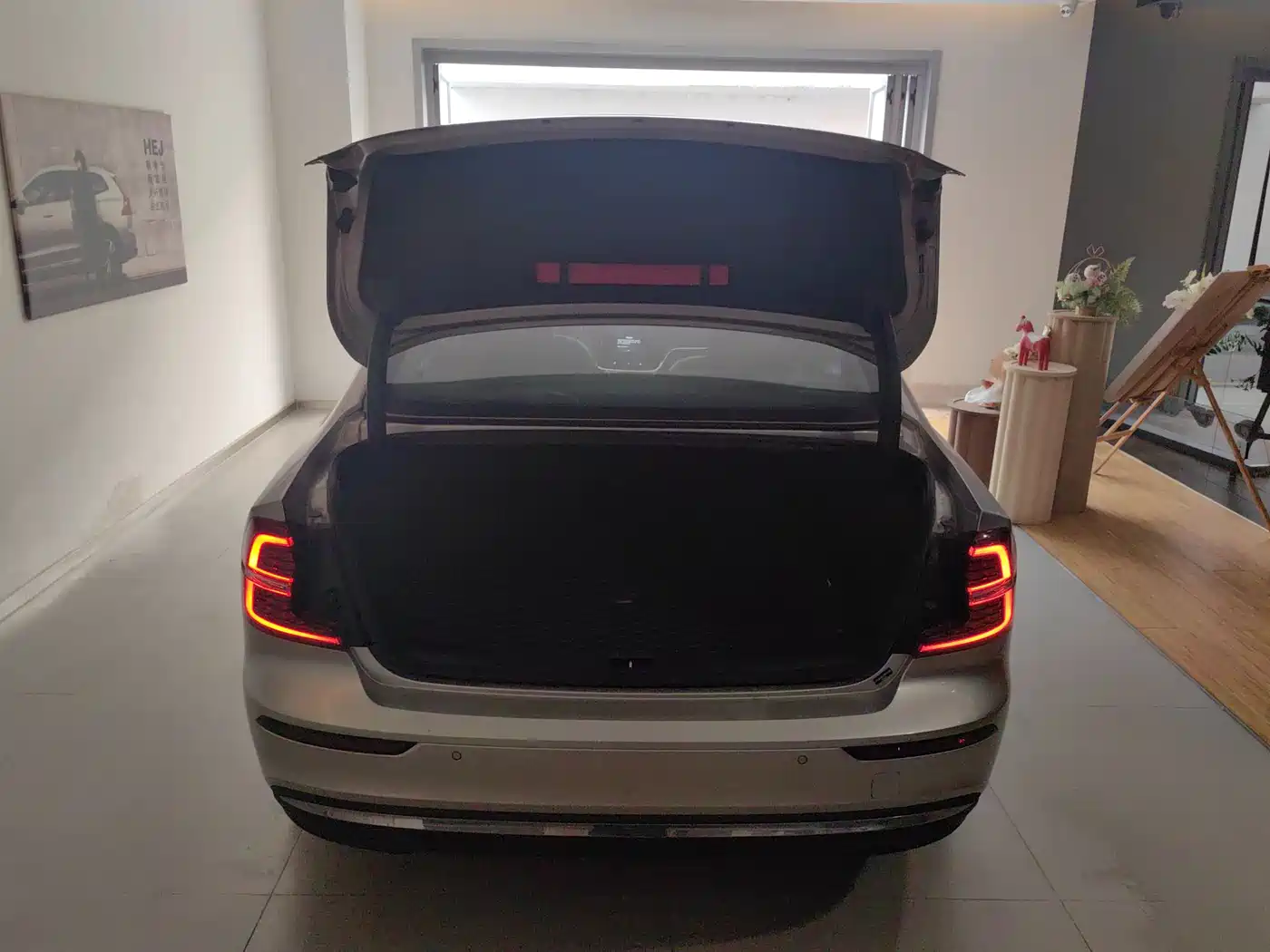 Volvo S60 2025 2025 B4 Smart Elite Luxury Edition