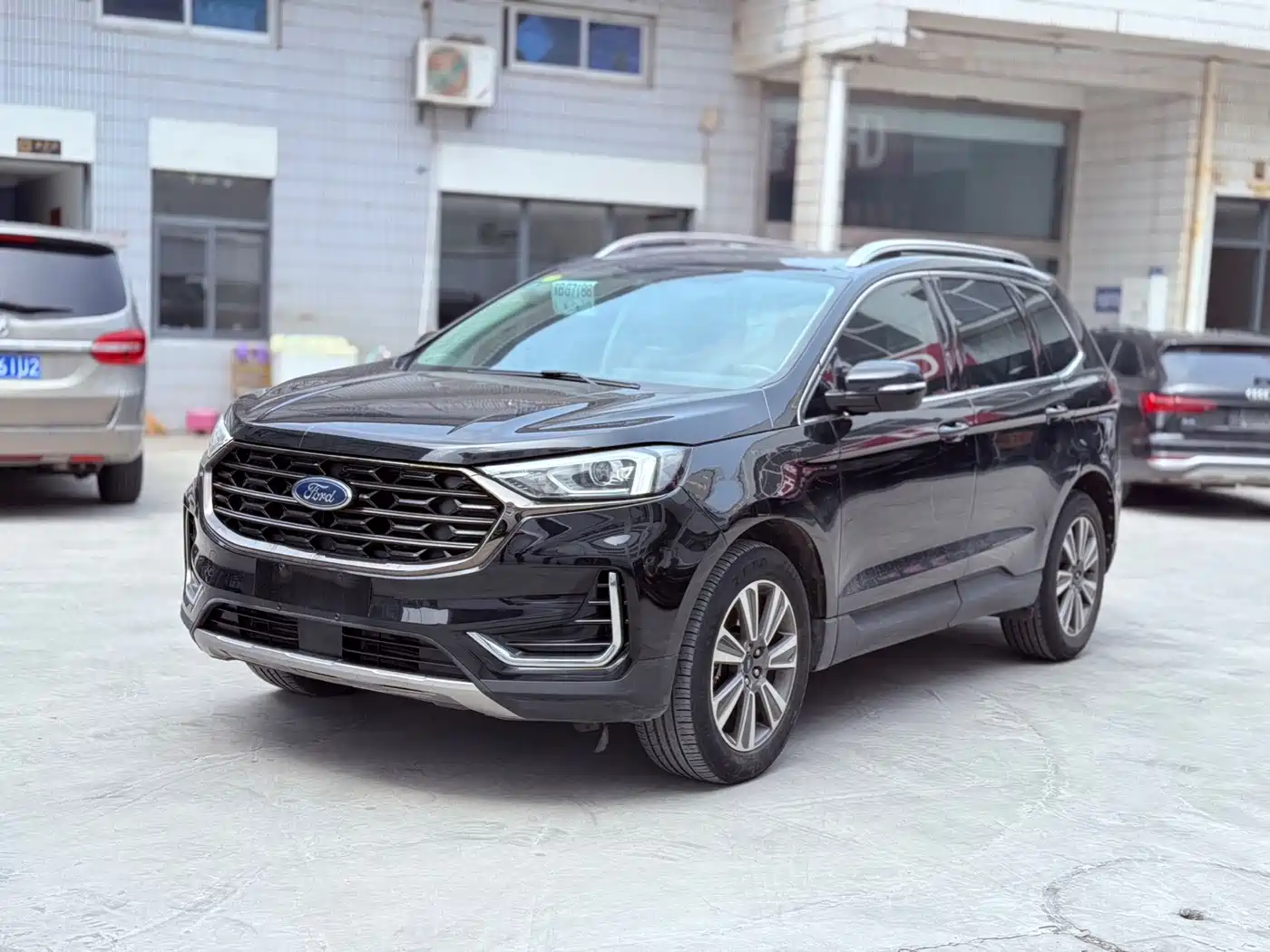 Ford Edge 2021 PLUS EcoBoost 245 FWD Platinum Sharp 5-seater