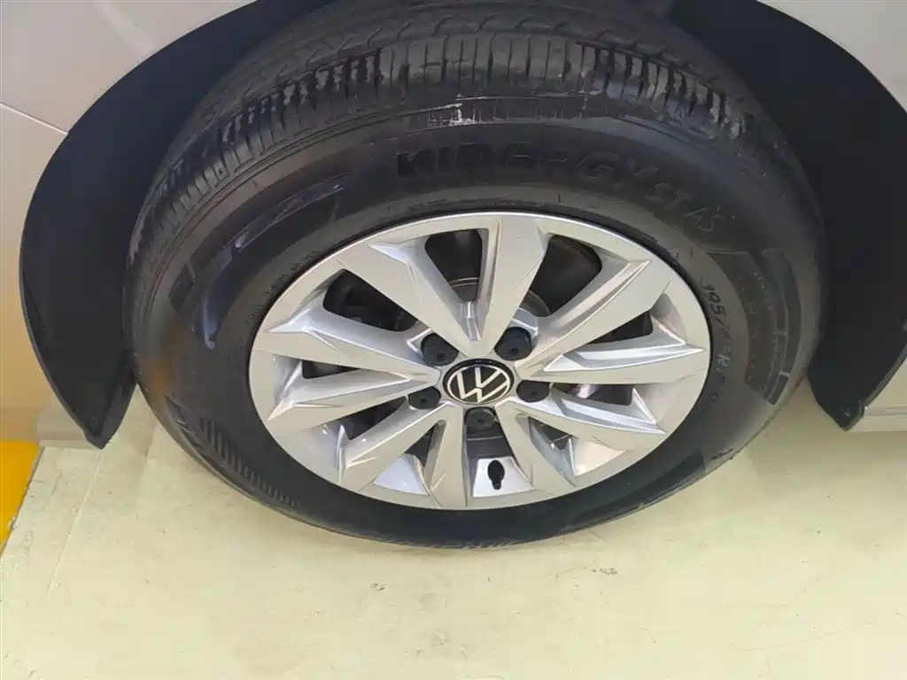 Volkswagen Bora 2023 200TSI DSG Comfort Edition фото 23