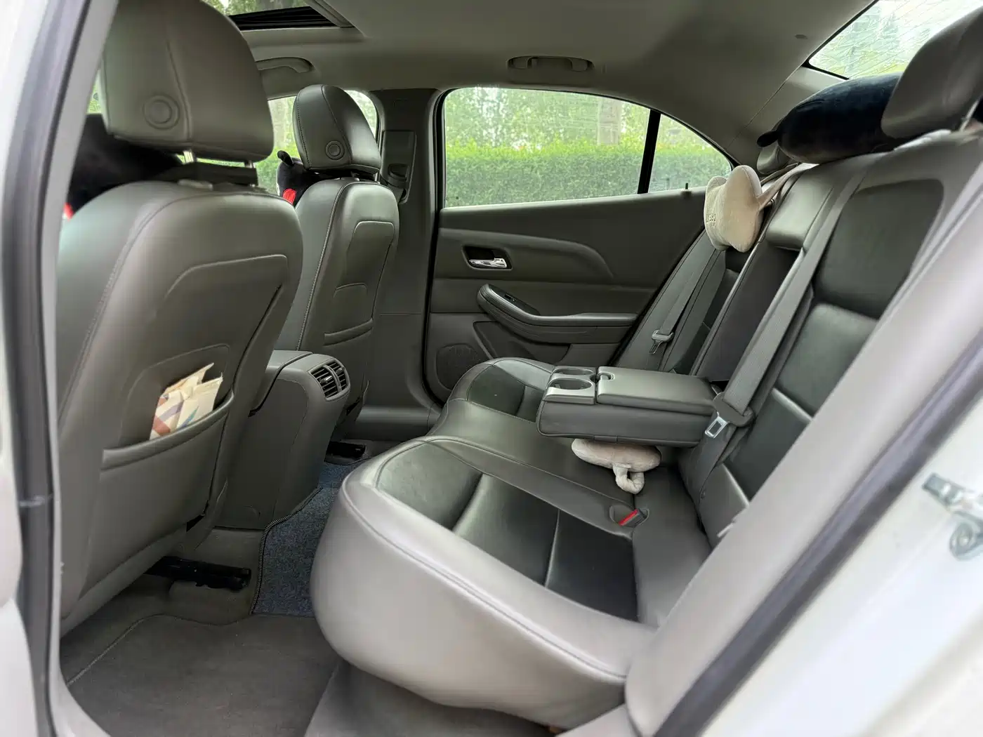 Chevrolet Malibu 2013 2.0L Automatic Luxury Edition фото 6
