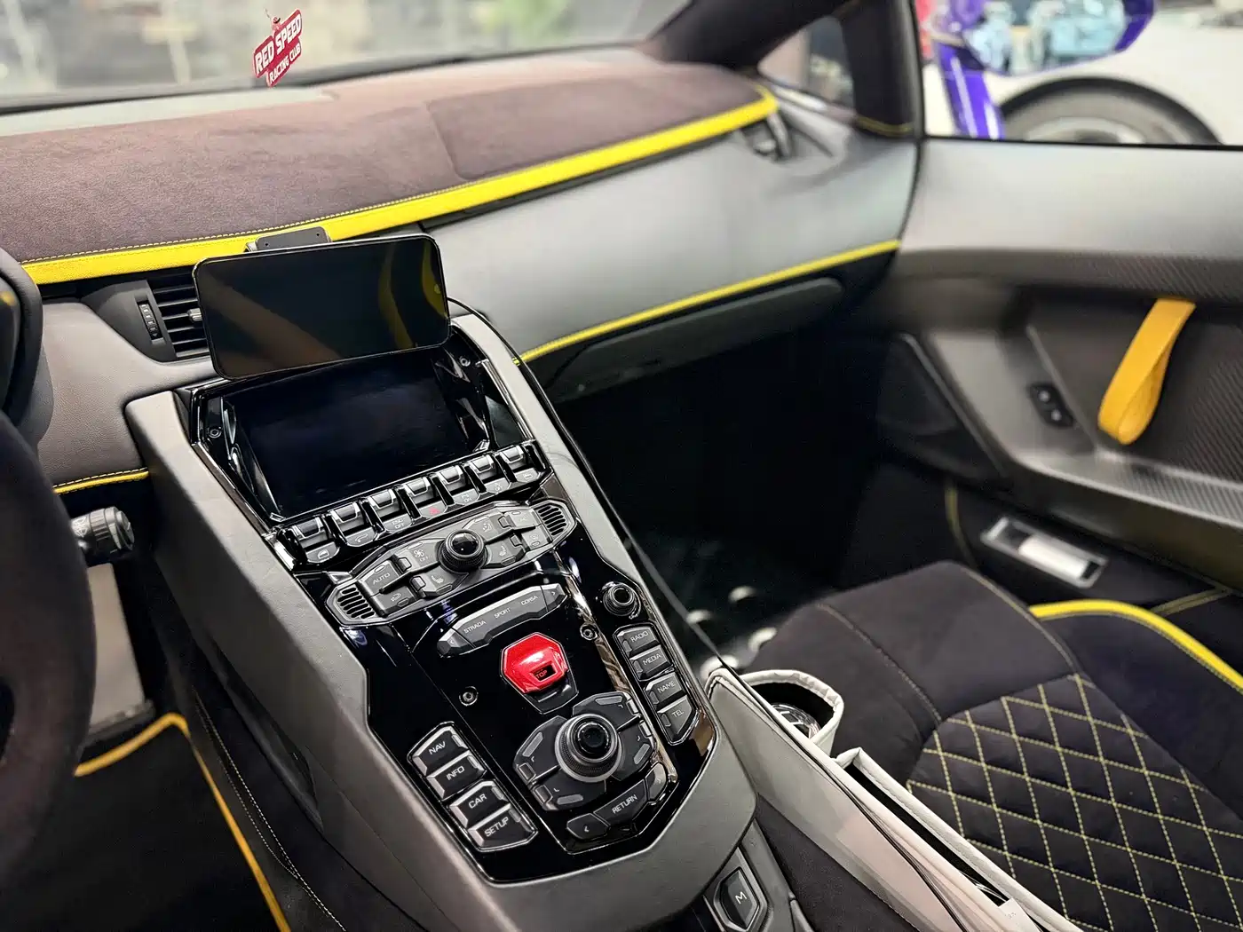 Lamborghini Aventador 2014 2013 LP 700-4 Roadster