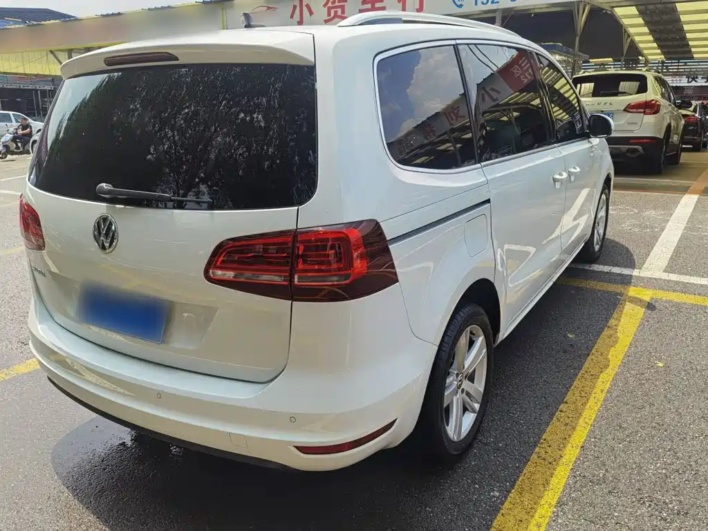 Volkswagen Sharan 2018 2018 380TSI Comfort 6-Seater