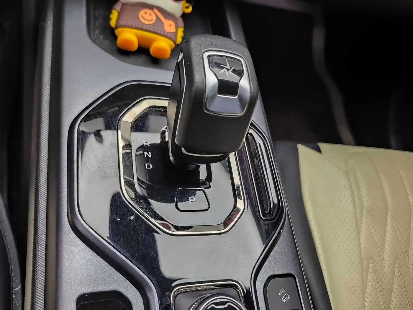 GEELY AUTOMOBILE GEELY ICON