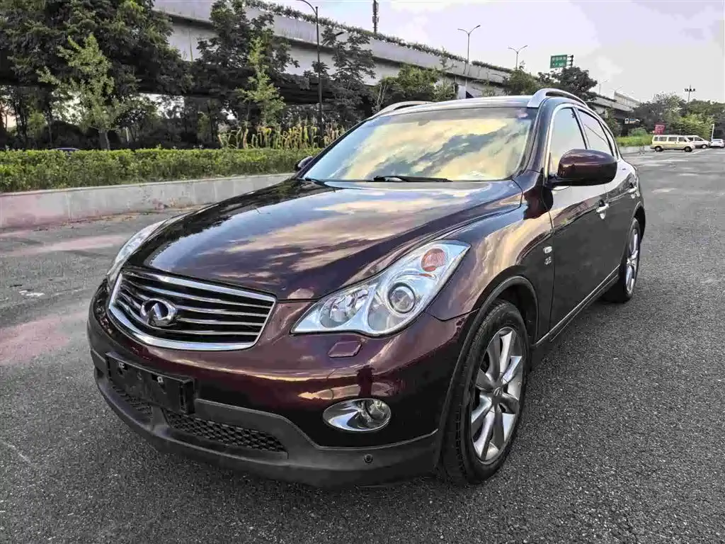 Infiniti QX50 (Import) 2015 2013 2.5L 2WD Elegance