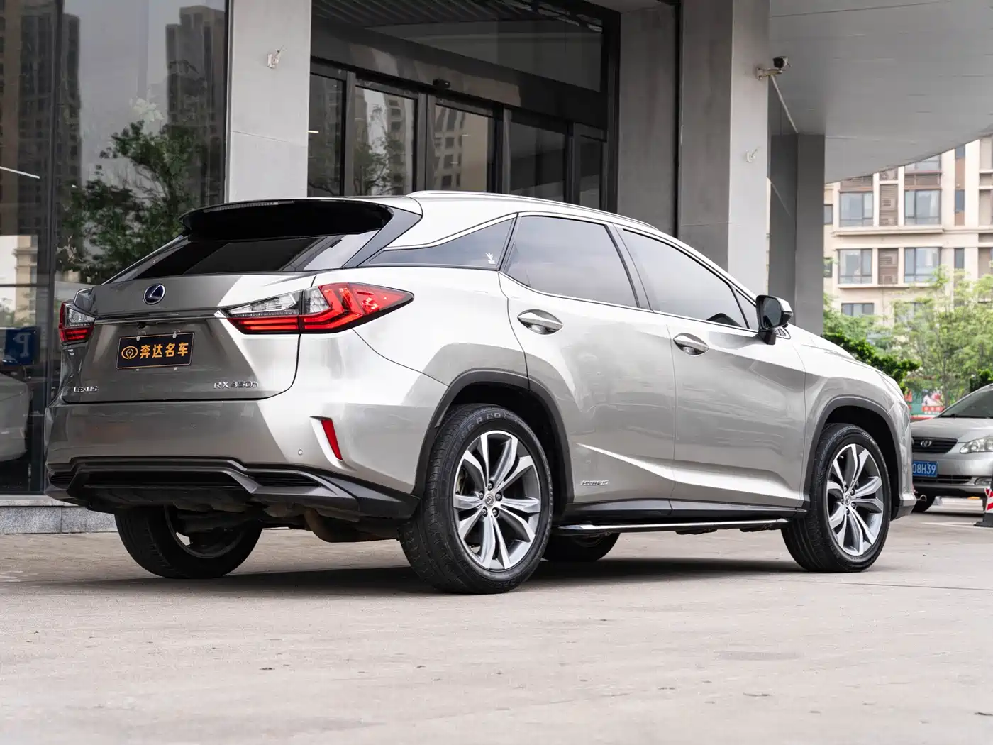 Lexus RX 2016 450h 4WD Elegance Edition фото 3