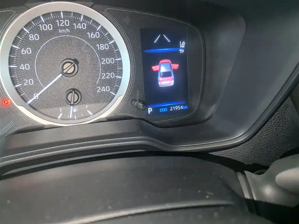 Toyota Corolla 2023 1.2T Elite Edition фото 12