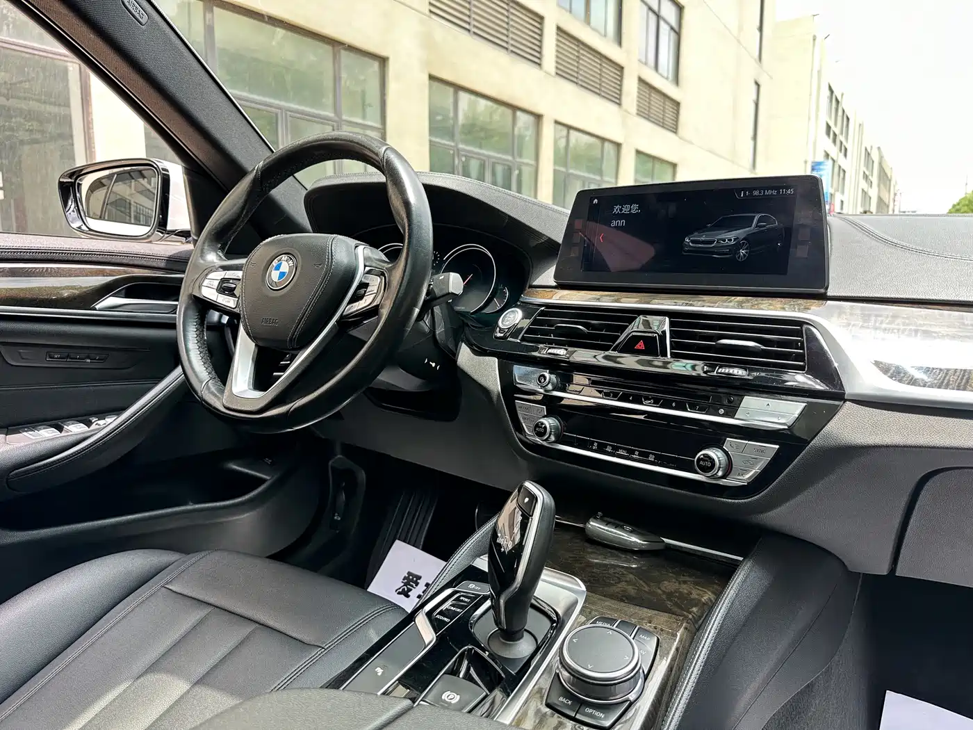 BMW 5 Series 2018 525Li M Sport Package фото 7