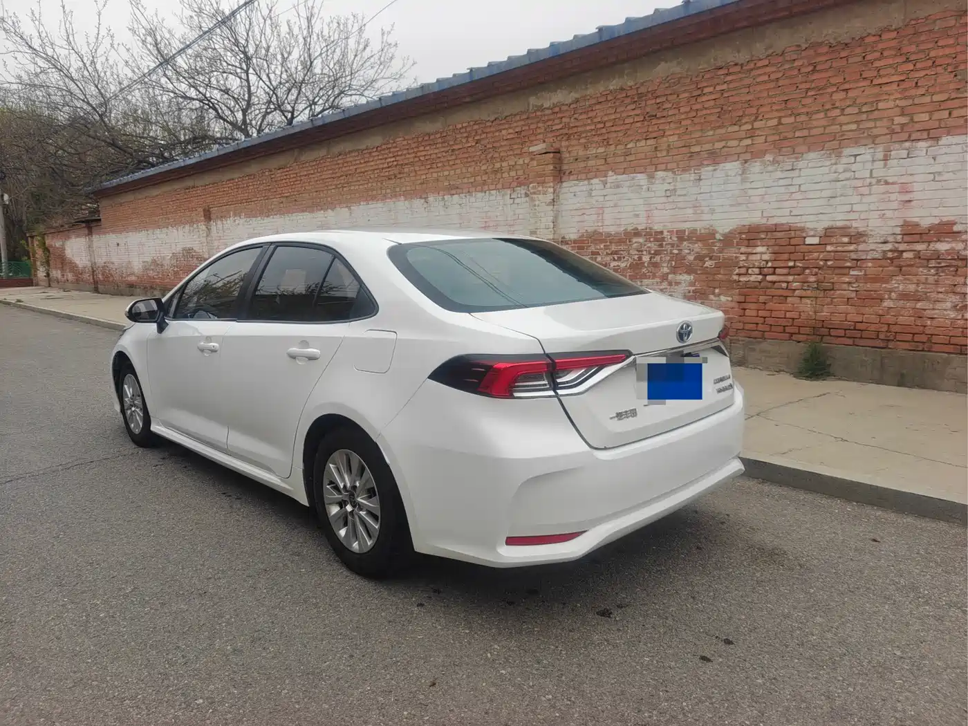 Toyota Corolla 2023 1.8L Smart Hybrid Dual Engine Elite Edition фото 6