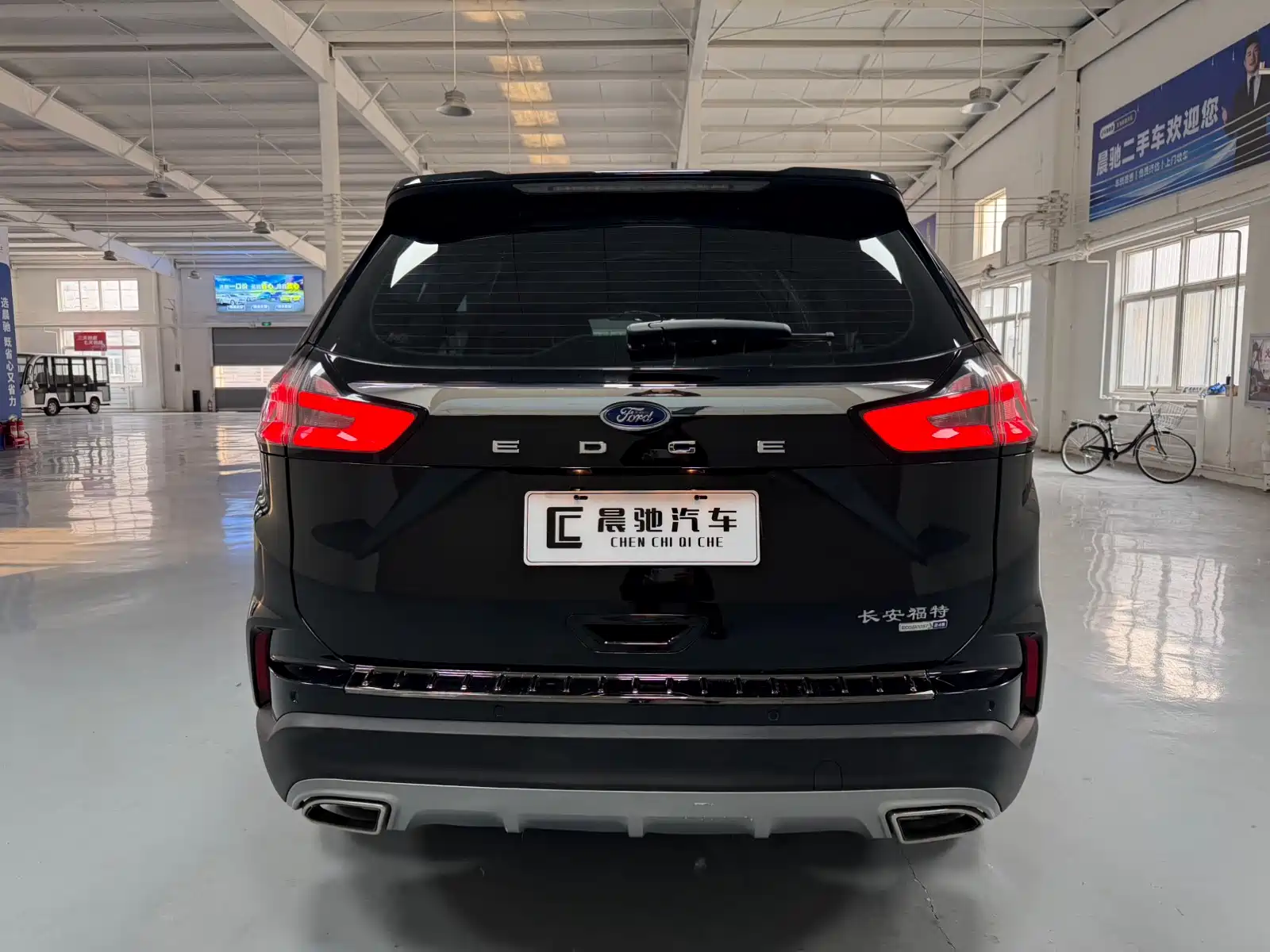 Фото 5 - Ford Edge