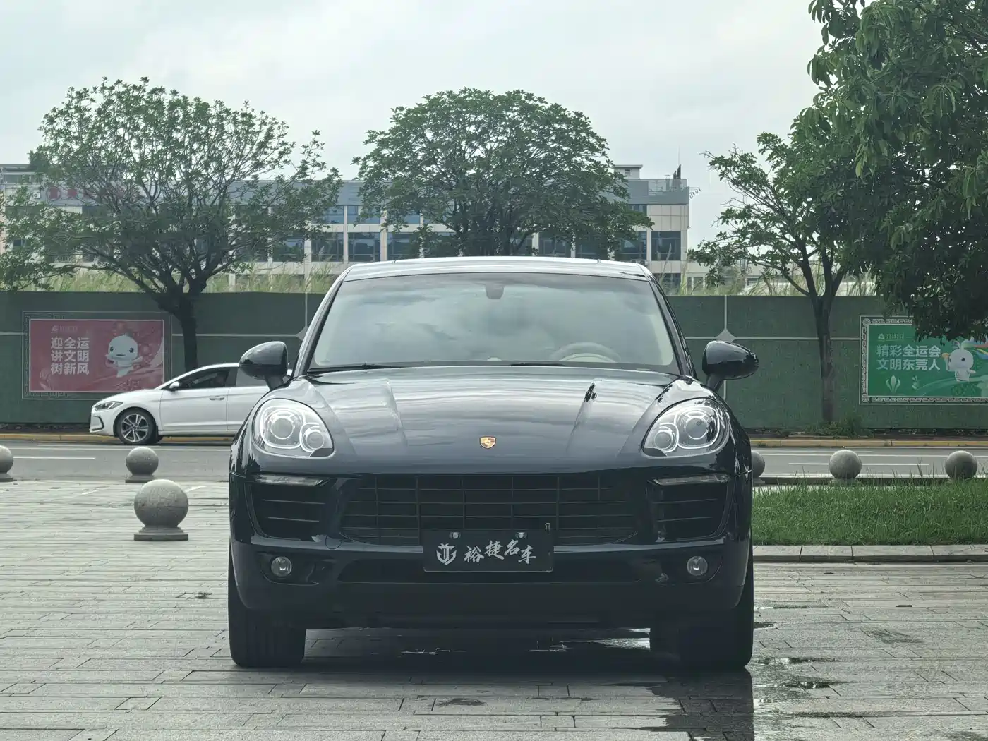 Porsche Macan 2014 Macan 2.0T фото 3