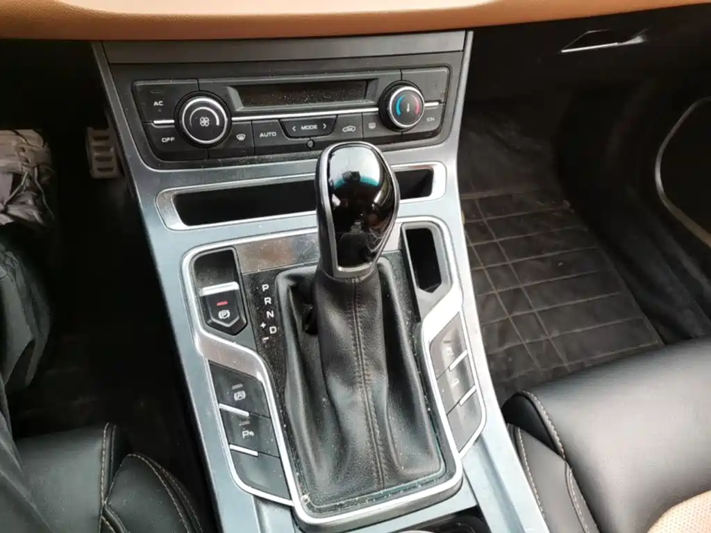 Geely Vision S1 2018 2018 1.4T CVT Sharp Edition