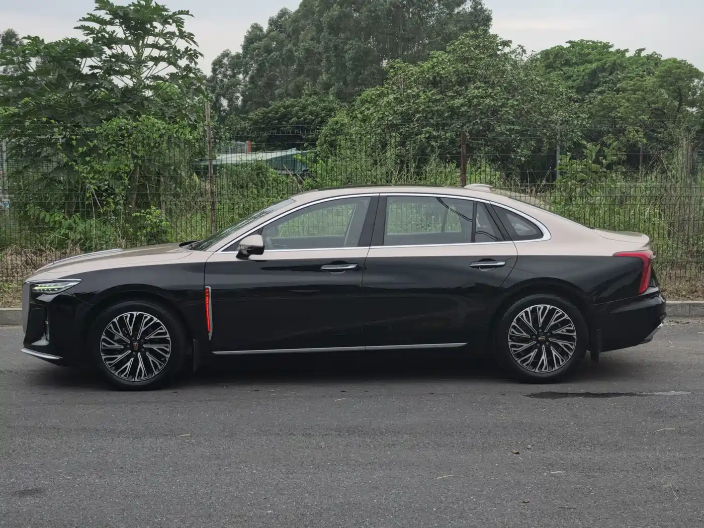 Hongqi H5, миниатюра 7