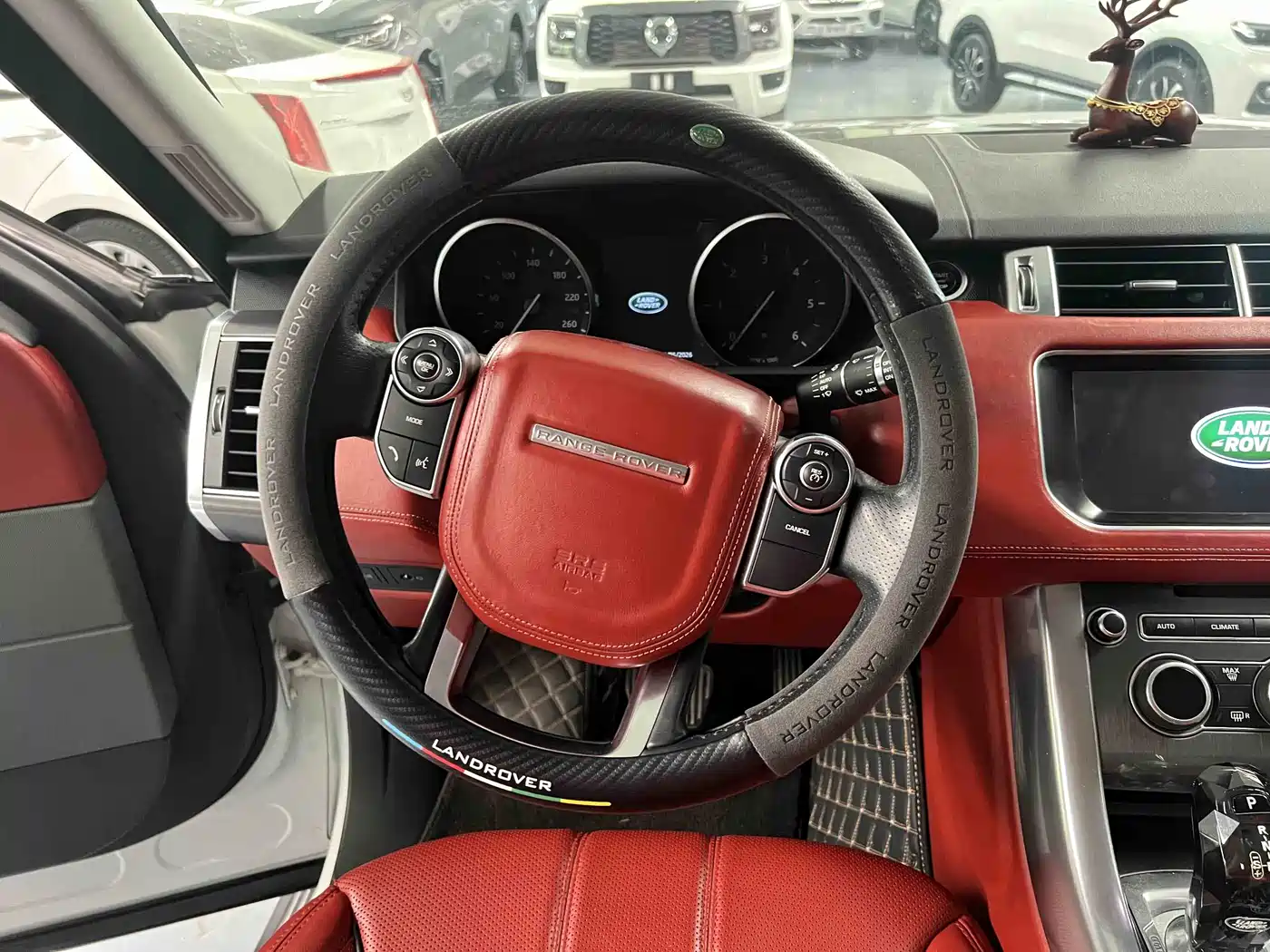 Land Rover Range Rover Sport 2016 3.0 SDV6 HSE фото 9