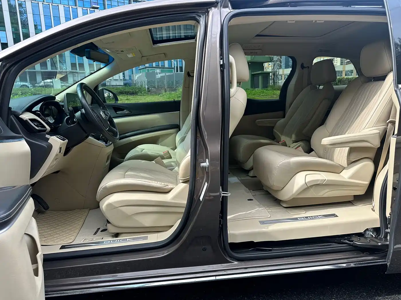 BUICK GL8