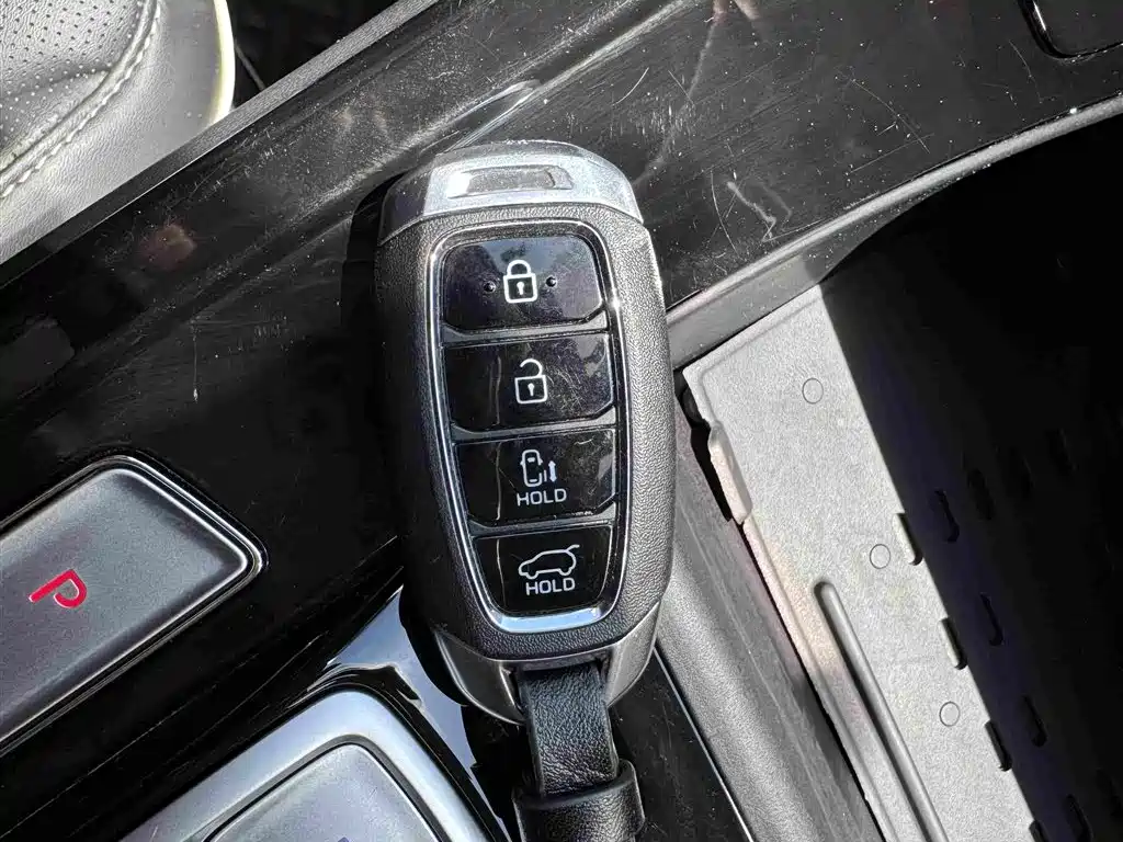 Hyundai Kustu 2025 2024 380TGDi LUX Premium Smart Love Premium Edition