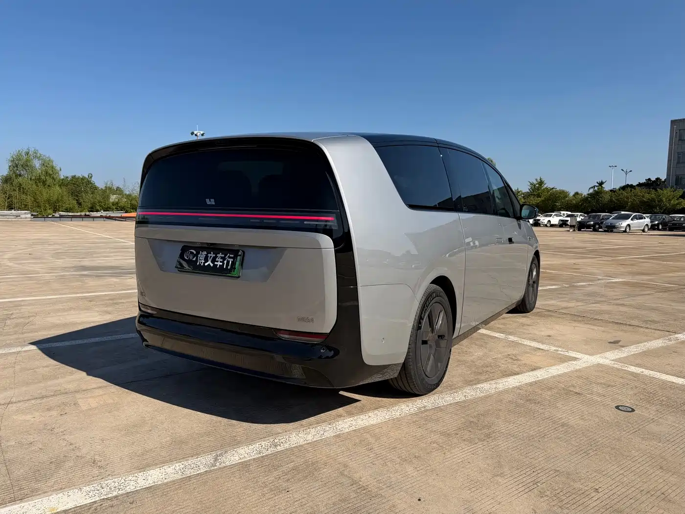 Li Auto MEGA 2024 2024 Ultra