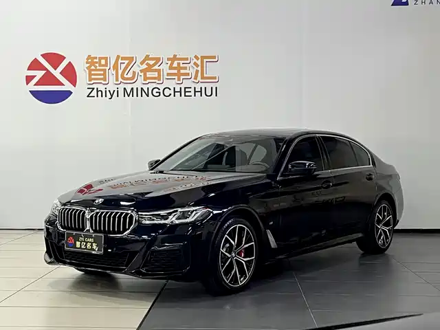 BMW 5 Series 2023 530Li Premium M Sport Package — фото 1
