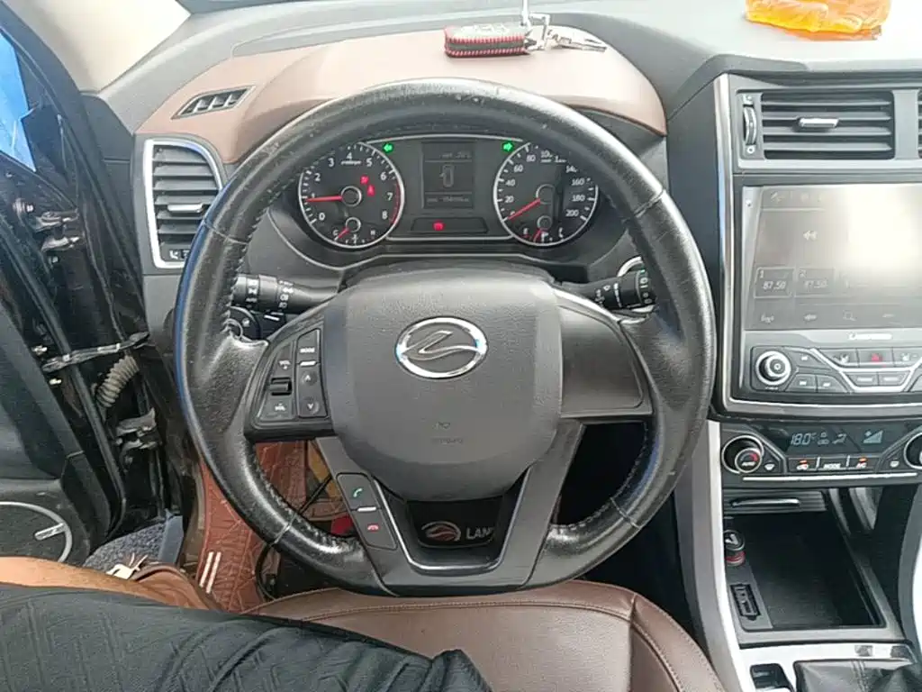 Landwind X5 2016 2016 Plus 1.5T Manual Pioneer Edition