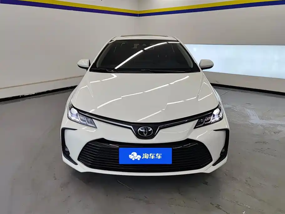 Toyota Corolla 2021 1.2T S-CVT Elite Edition фото 2