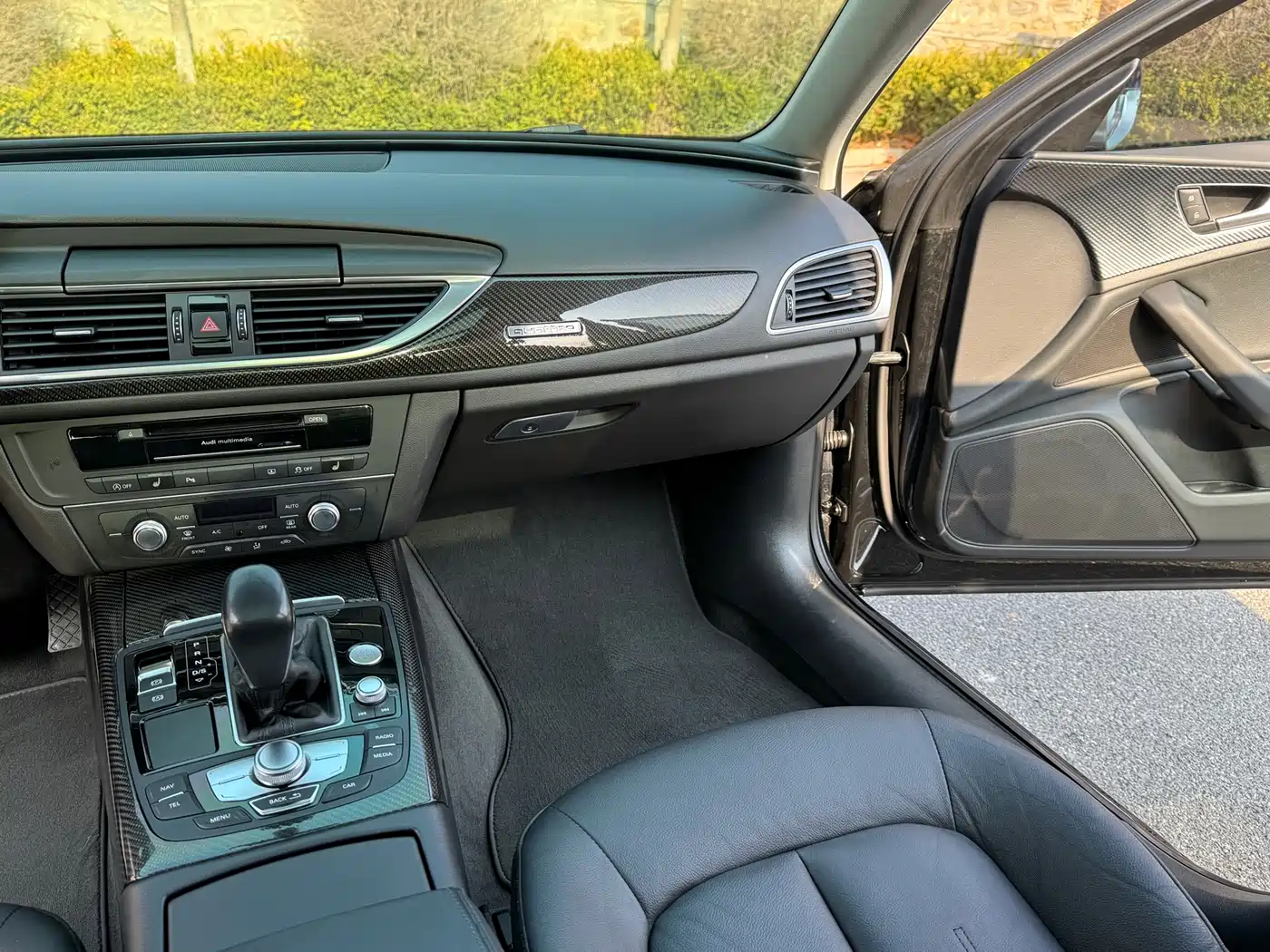 Audi A6L 2017 50 TFSI quattro Luxury фото 9