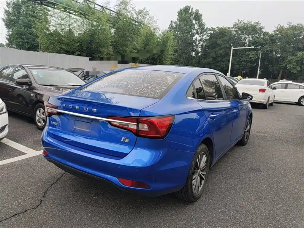 Roewe i5 2019 2019 1.5L Manual 4G Langhao Edition