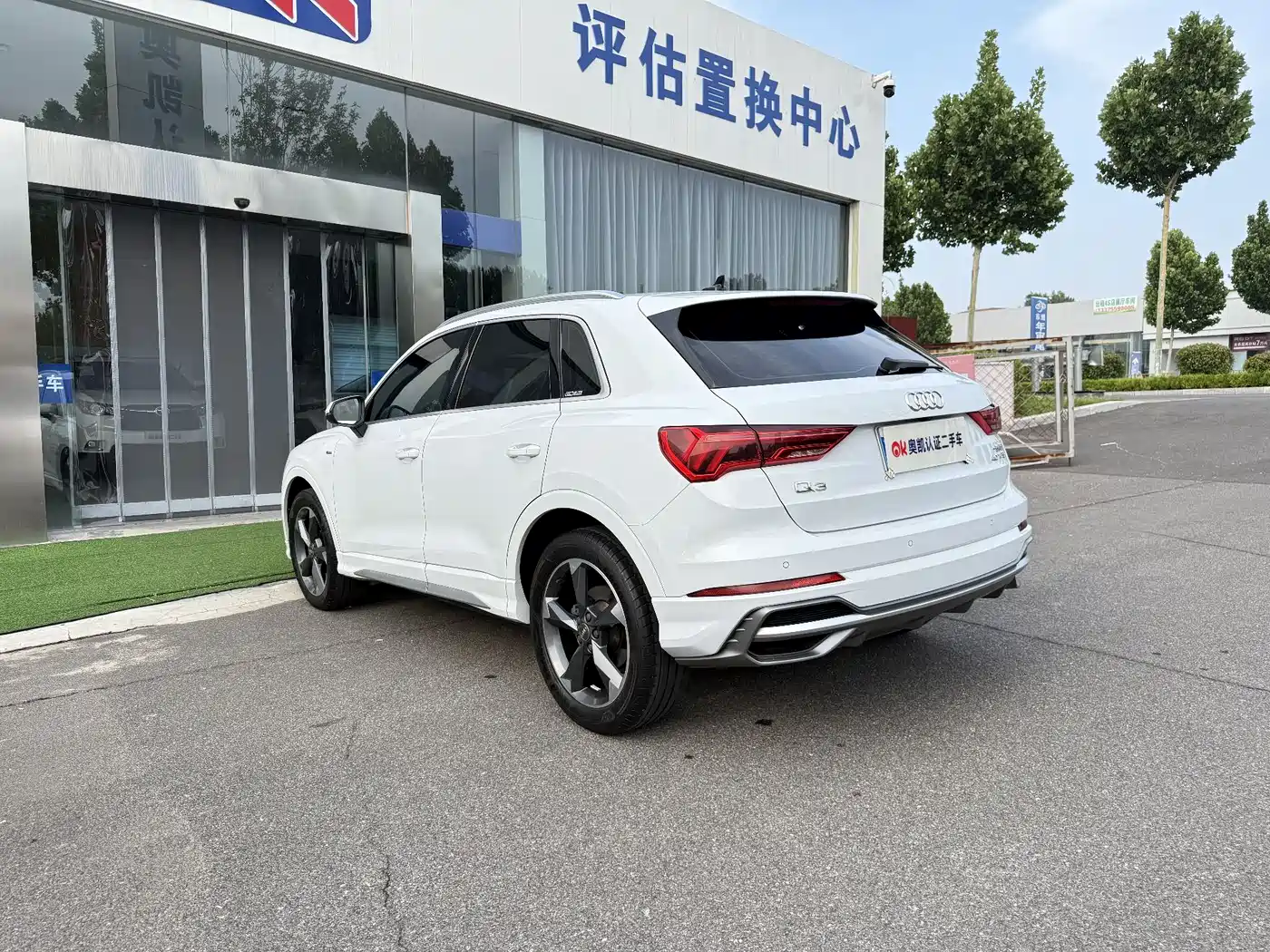 Audi Q3 2019 40 TFSI Fashion Dynamic фото 8