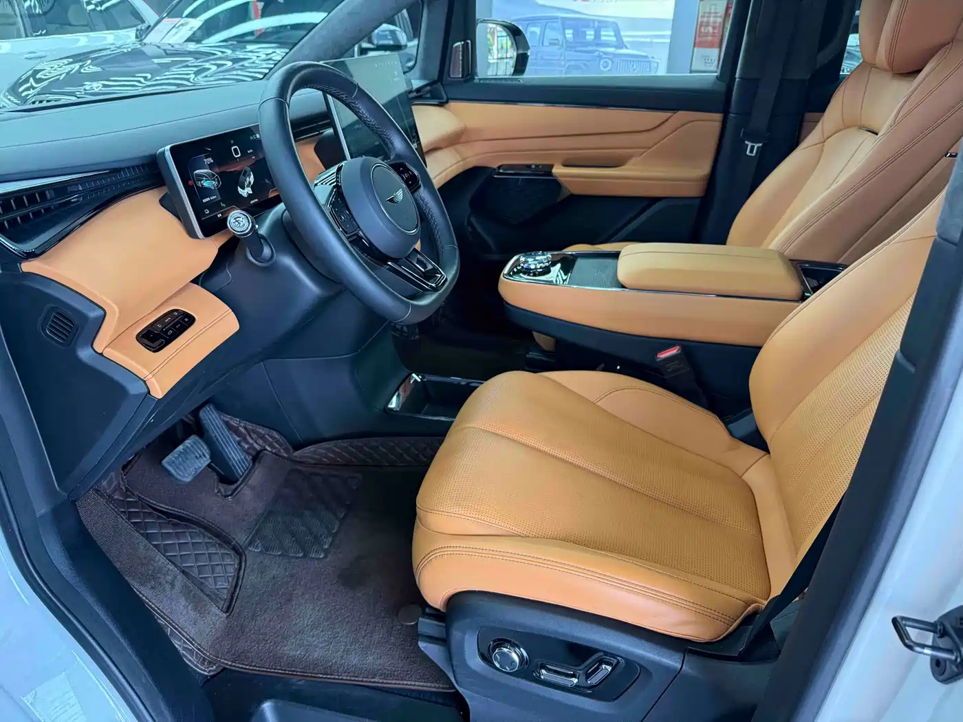 GEELY GALAXY WING TRUE L380