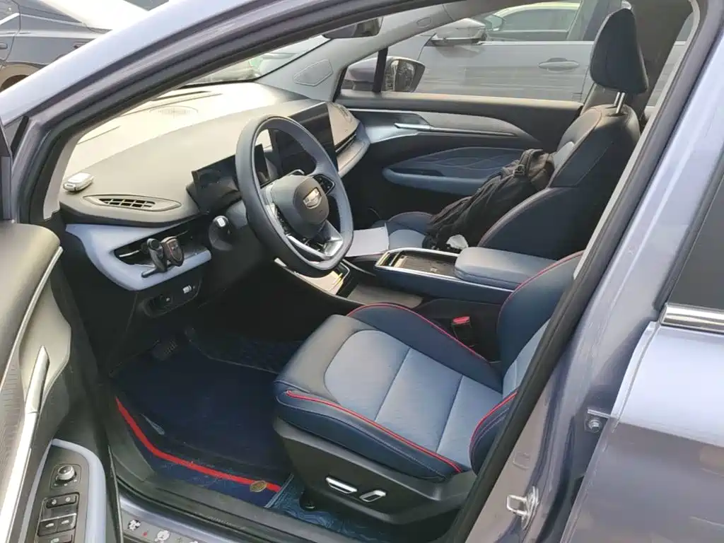 Geely Geometry M6 2022 2022 450 New Enjoyment