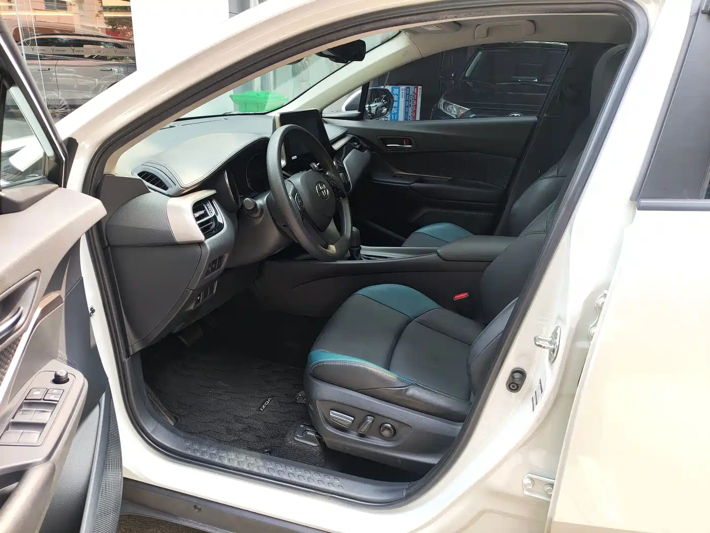 Toyota IZOA 2022 2022 2.0L Yixiang CARE Edition
