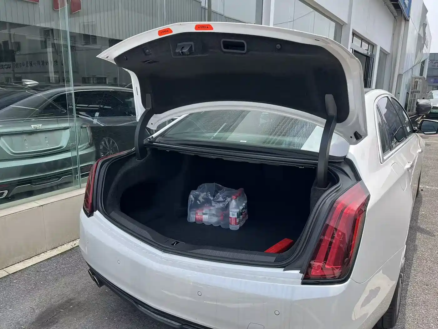 Cadillac CT6 2017 40T Luxury фото 14