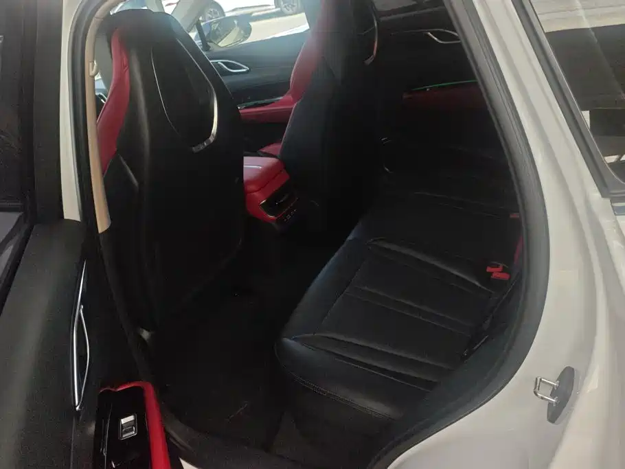 Hongqi HS3 2024 2023 1.5T 2WD Virtue Edition