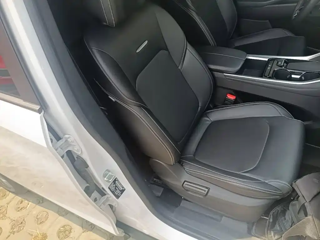 SAIC Maxus Maxus G50 2023 2023 Model PLUS 1.5T Happiness Recommended Auto Cruise Edition