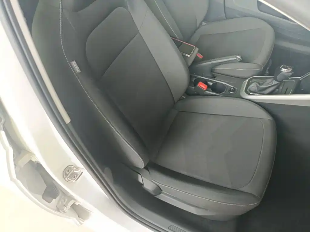 Фото 25 - Volkswagen Polo