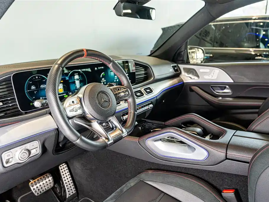 MERCEDES-BENZ GLE AMG