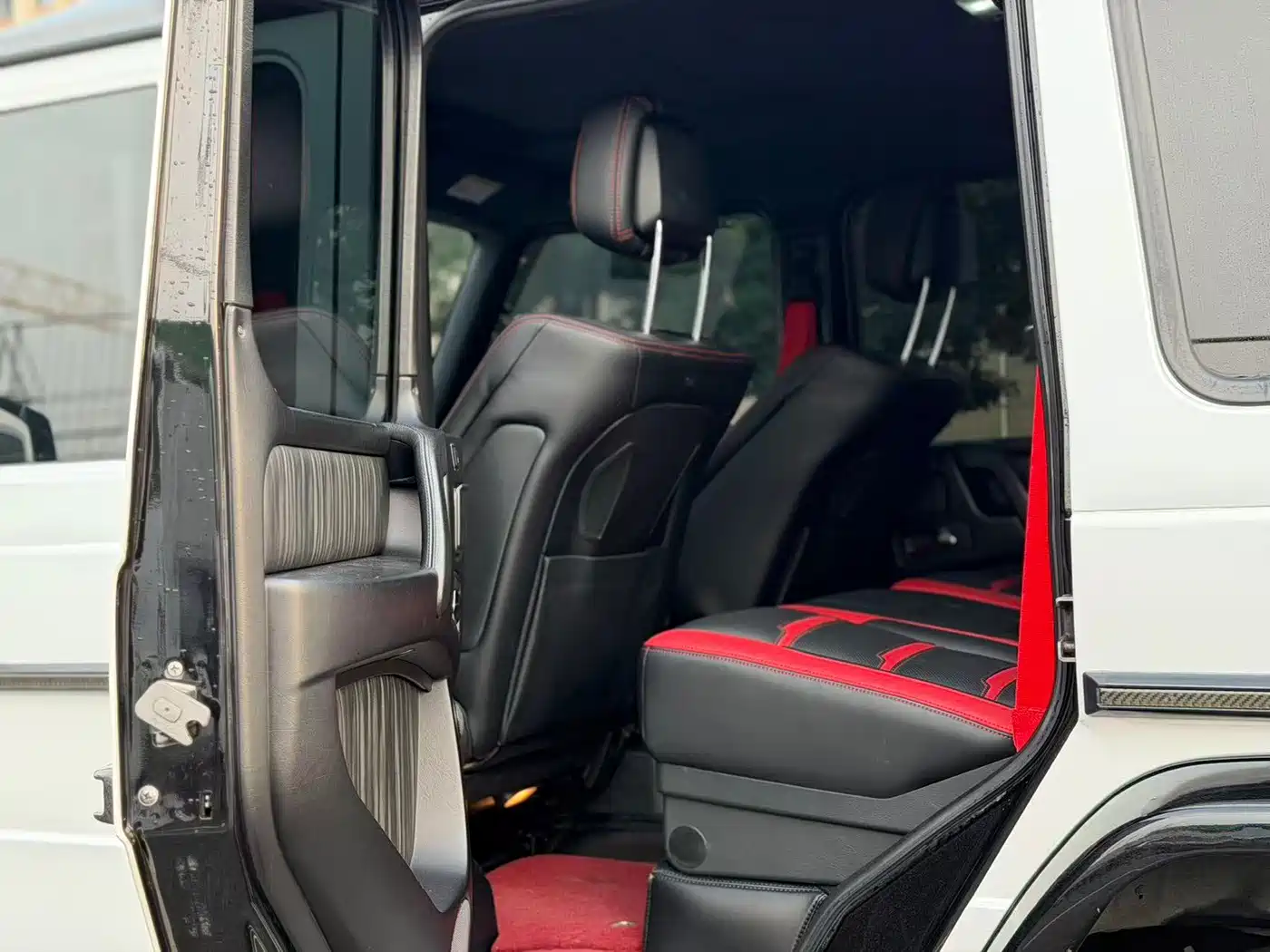 Photo 7 - Mercedes-Benz G-Class