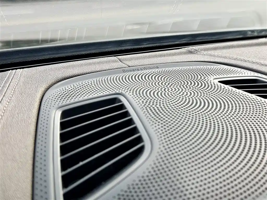 BMW 5 Series 2020 Model 530Li Executive Luxury Package фото 12
