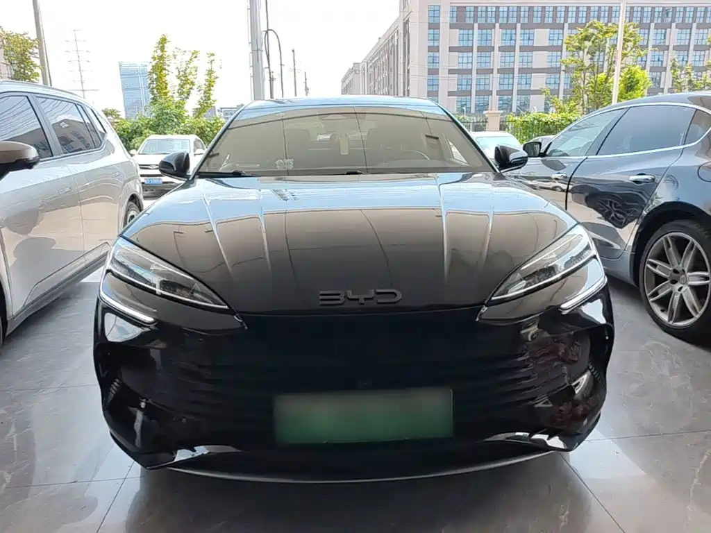 BYD Seal 2024 2024 Glory Edition DM-i 1.5L 121km Luxury