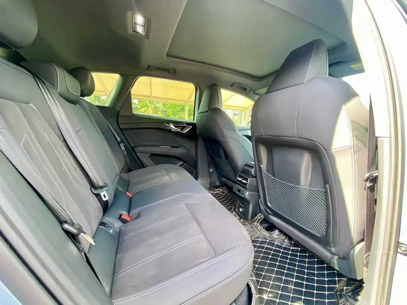 Audi Q4 e-tron 2023 2023 40 e-tron Pioneer Edition