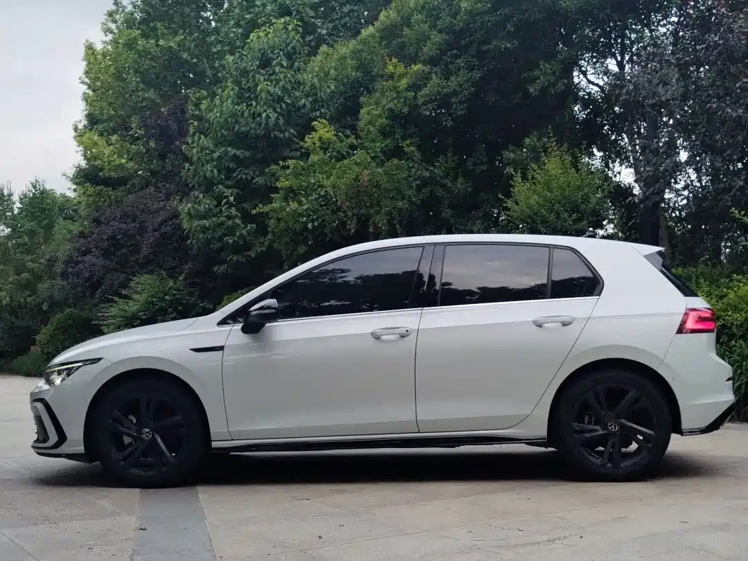 Volkswagen Golf 2021 280TSI DSG R-Line фото 3