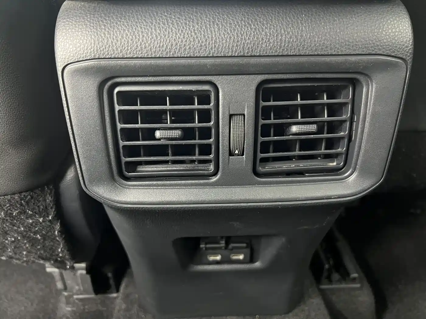 Toyota RAV4 Rongfang 2021 2.0L CVT 4WD Trend PLUS фото 18