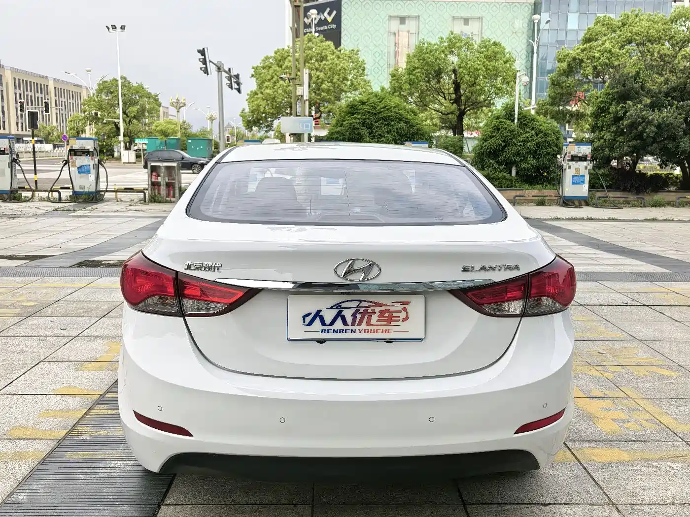 Hyundai Langdong 2016 1.6L Automatic Smart Edition фото 5