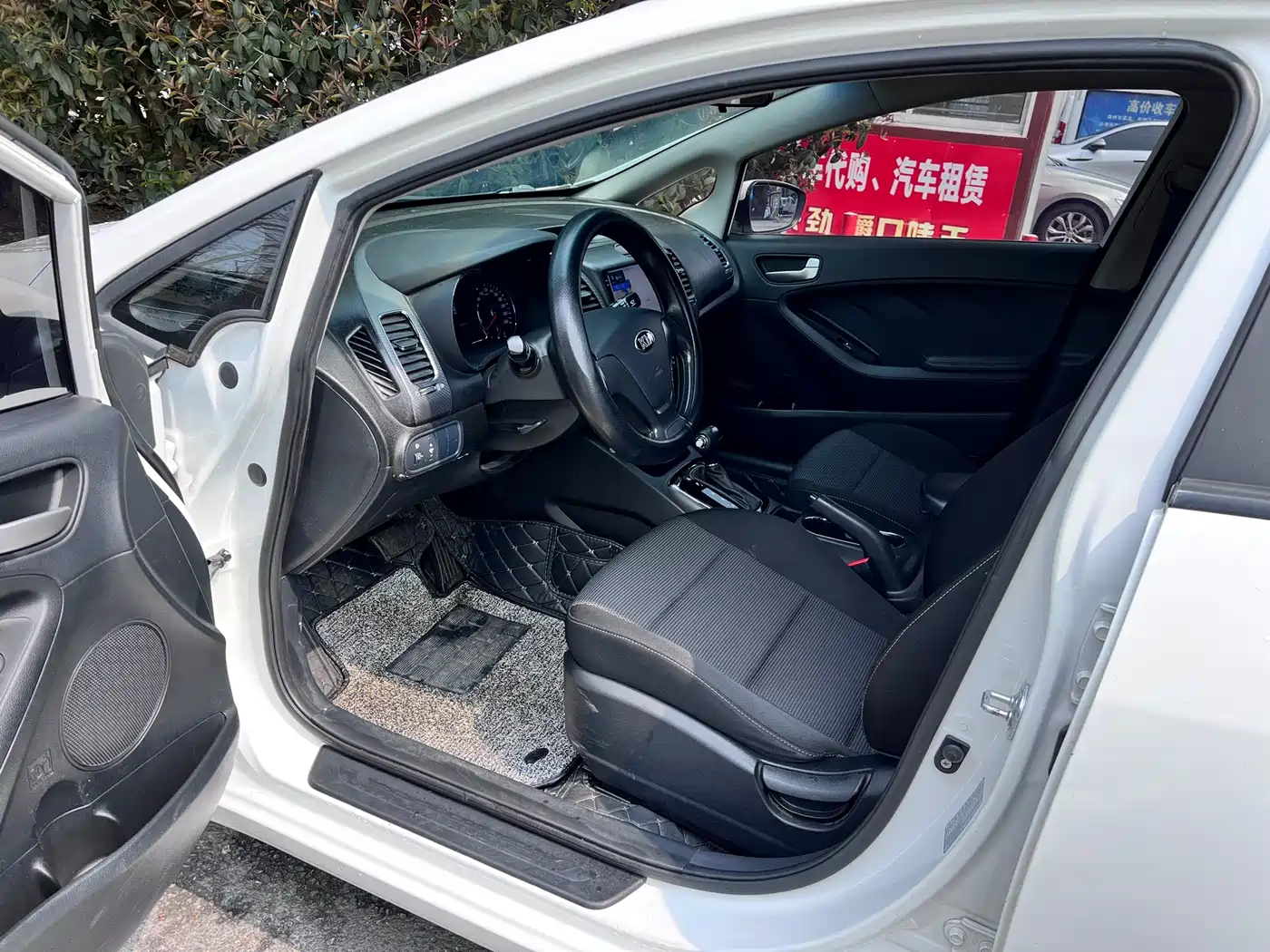 Kia K3 2016 1.6L Automatic GL фото 5