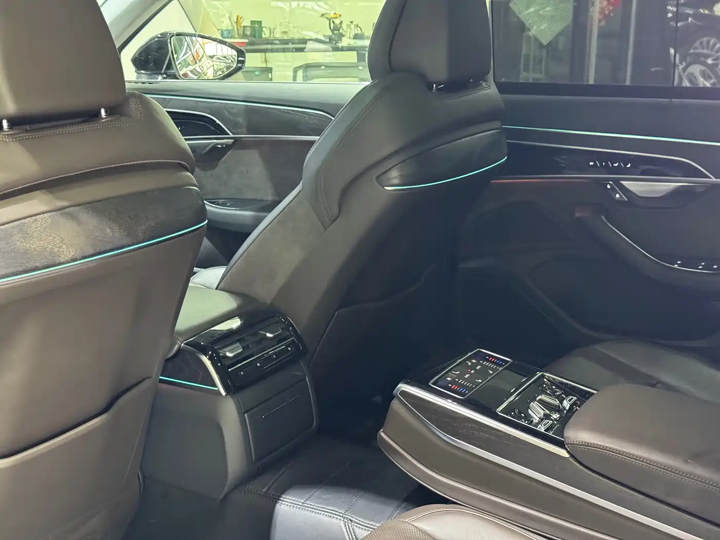 Audi A8 2021 A8L 50 TFSI quattro Comfort фото 6