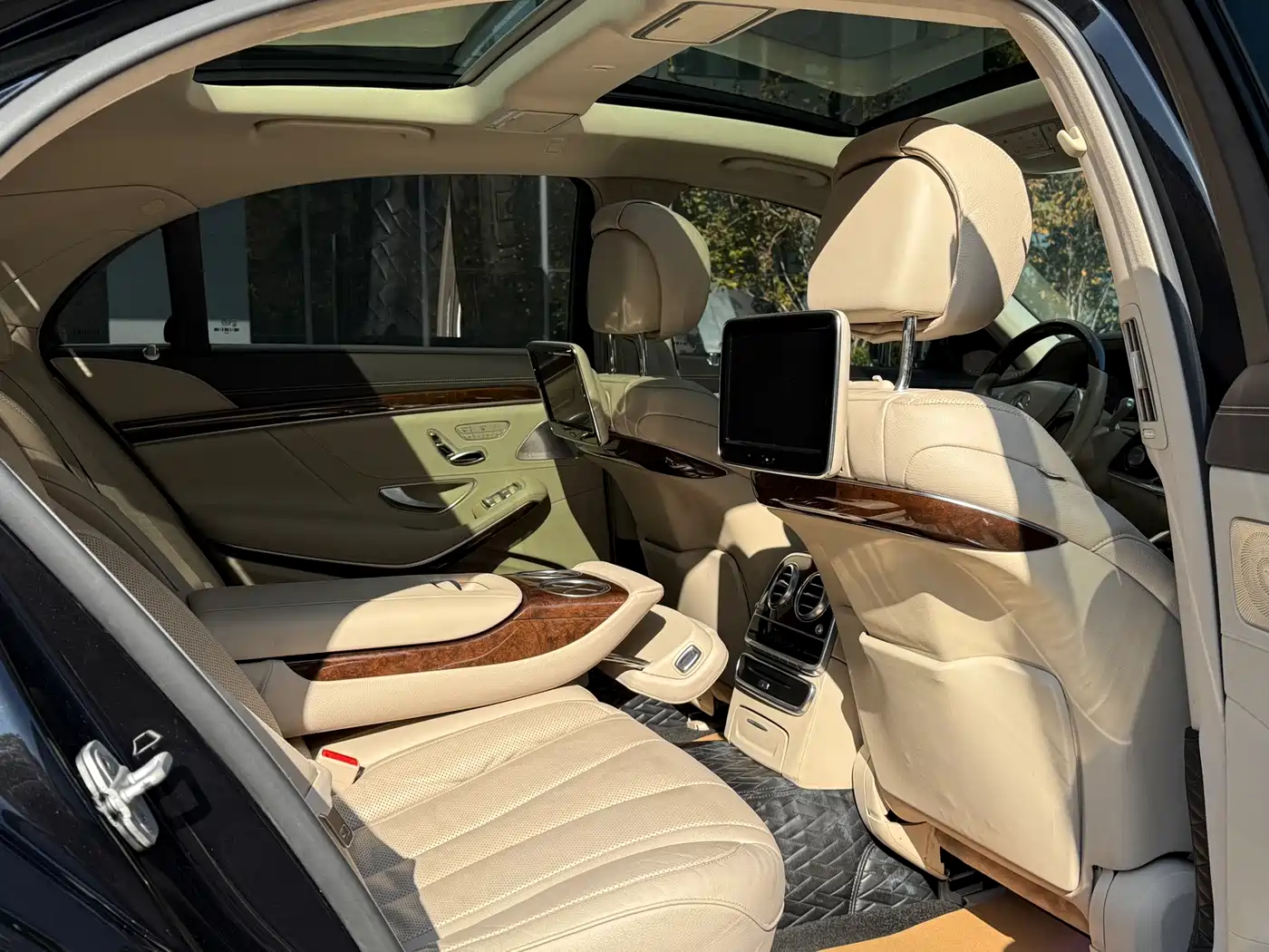 MERCEDES-BENZ S CLASS